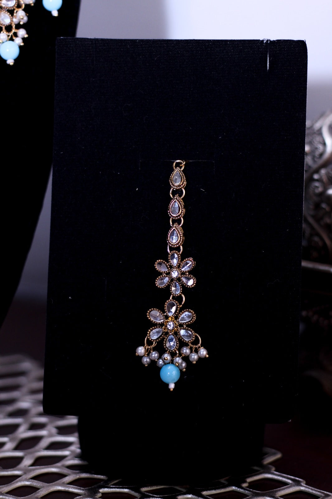 Oro's Turquoise And Gold Floral Set