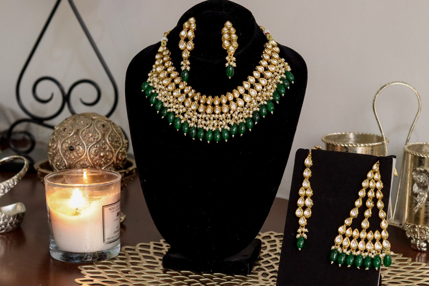 Bridal Kundan set with tikka and jhomar