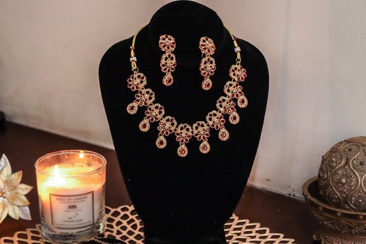 Oro's  Elegant Gold set