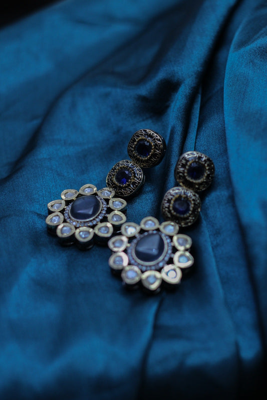 Oro's Traditional Floral Drop Earrings