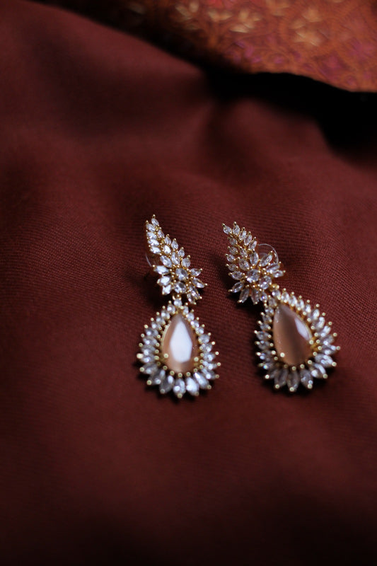 Oro's Marquise Dangle Earrings