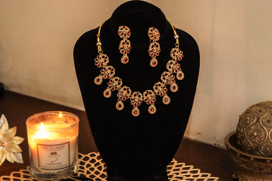 Oro's  Elegant Gold set