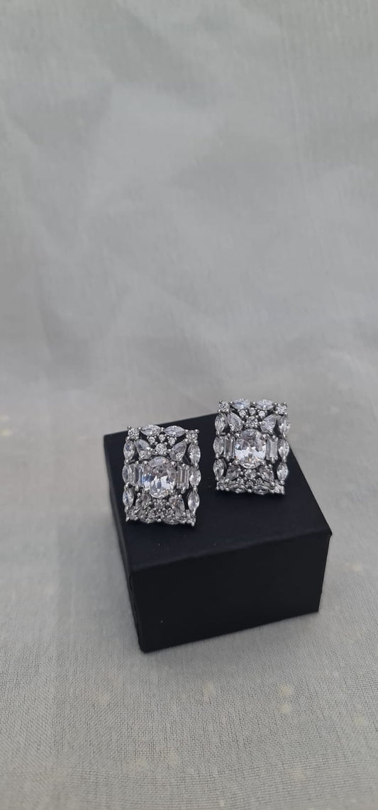 Oro's Diamond Crest