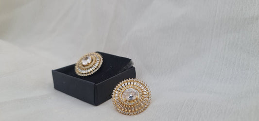 Oro's "Celestial Halo