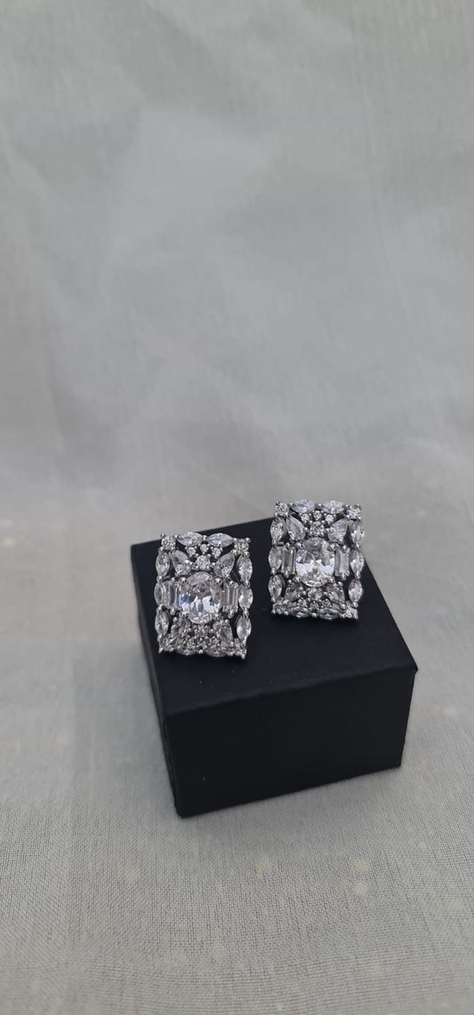 Oro's Diamond Crest